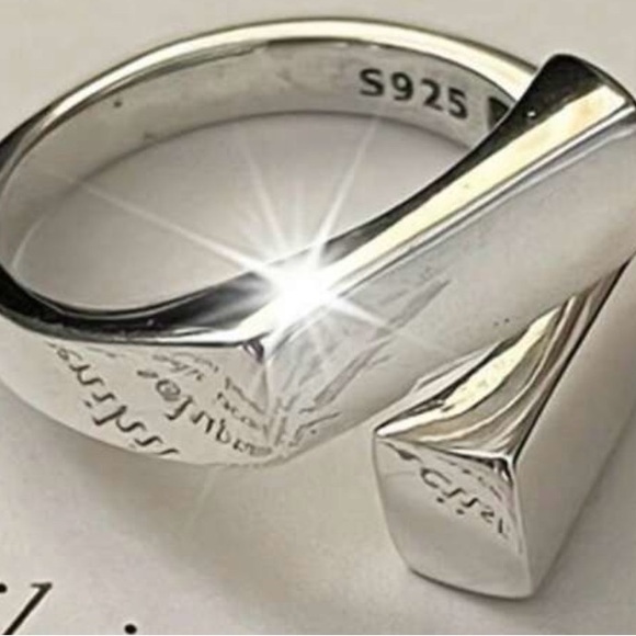 Sterling Silver 925 Interlocking Square Ring - Size 7 - Picture 2 of 4